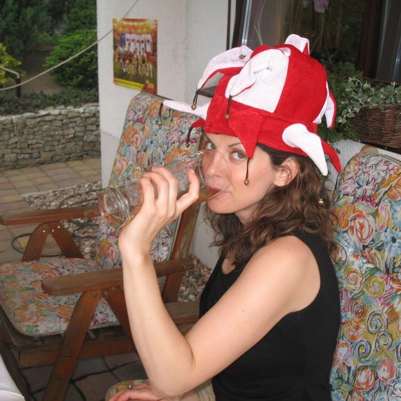 Meet your Posher, Monika - Picture 1 of 1